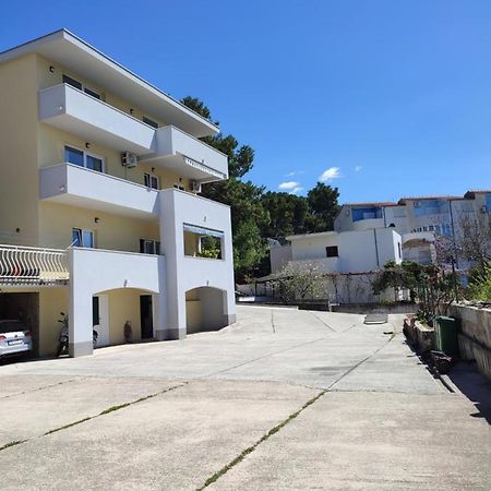 Apartmani Josipa Baška Voda Kültér fotó