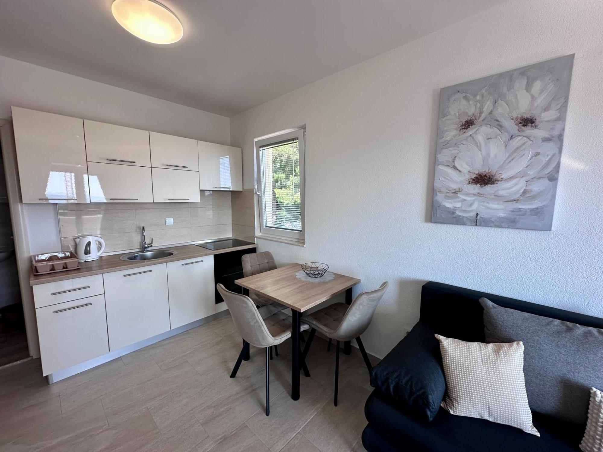Apartmani Josipa Baška Voda Kültér fotó